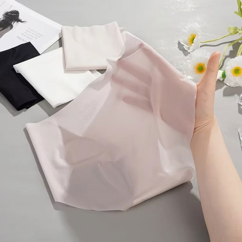 COMPRE 4 E LEVE 8 | FreshFit – Calcinha de Seda Térmica Refrescante FEMININO - ROUPAS - CALCINHA TÉRMICA Dm Stores
