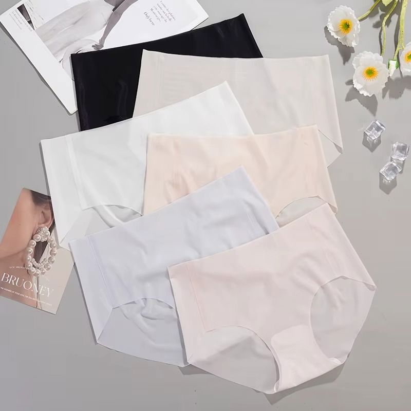 COMPRE 4 E LEVE 8 | FreshFit – Calcinha de Seda Térmica Refrescante FEMININO - ROUPAS - CALCINHA TÉRMICA Dm Stores