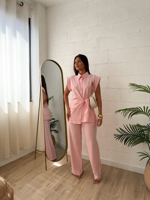 Conjunto Femme – Elegância Sofisticada com Toque Moderno FEMININO - ROUPAS - CONJUNTO 5 Dm Stores Rosa PP