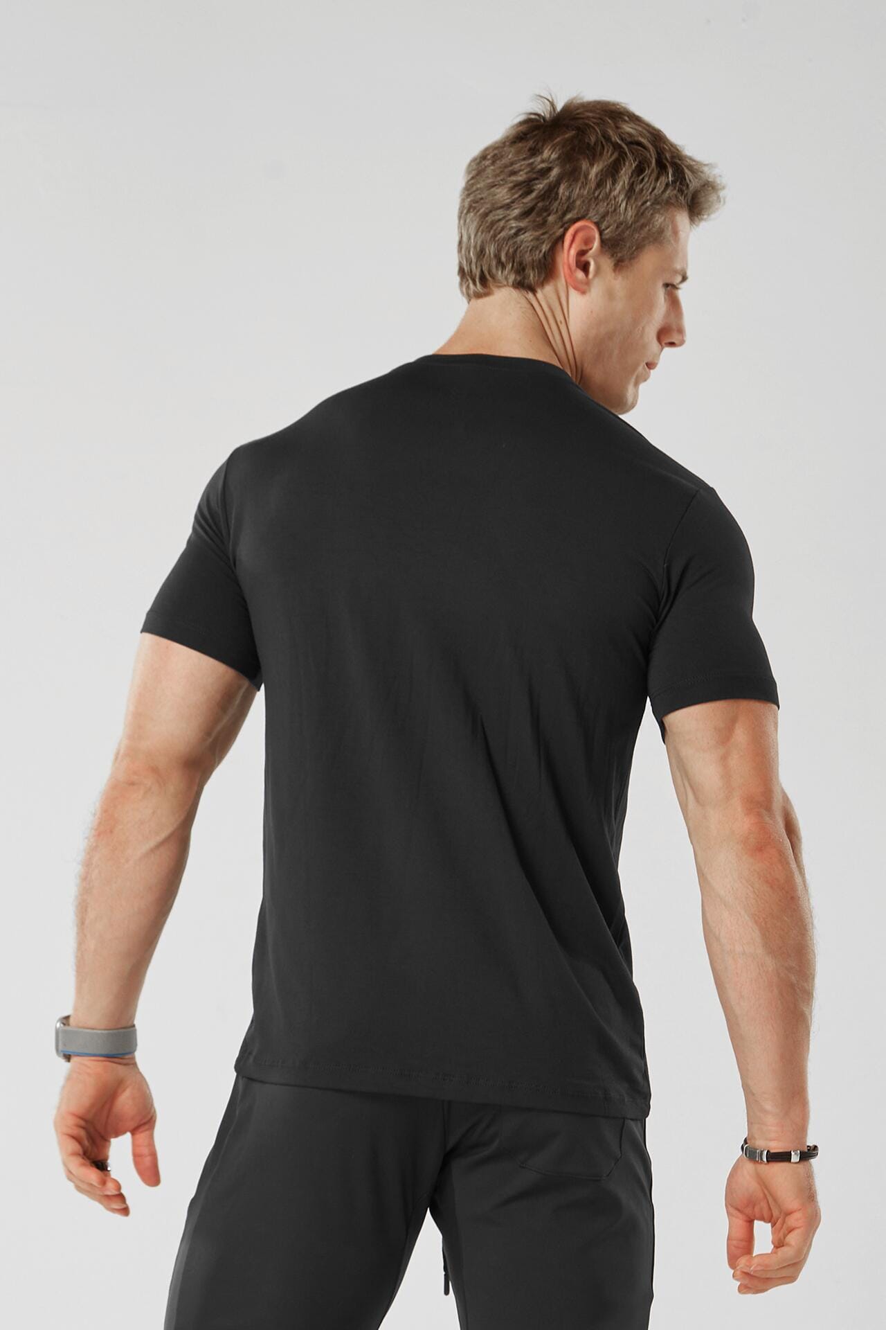 Kit 3 Camisetas Tecnológicas Modal One - Toque Gelado & Anti Odor MASCULINO - ROUPAS - CAMISETA 5 Dm Stores