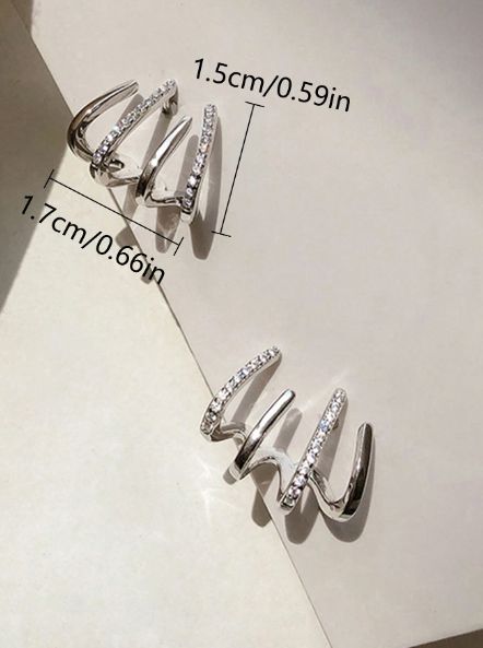 LANÇAMENTO | Brincos Quatro Pontas - Folheado a Ouro 18k + FRETE GRÁTIS FEMININO - ACESSORIOS - BRINCO 2 Dm Stores