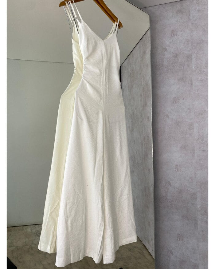 Macacão Elegance Serena – Sofisticação em Cada Detalhe FEMININO - ROUPAS - MACACÃO Dm Stores Branco PP - Veste (32 a 34)