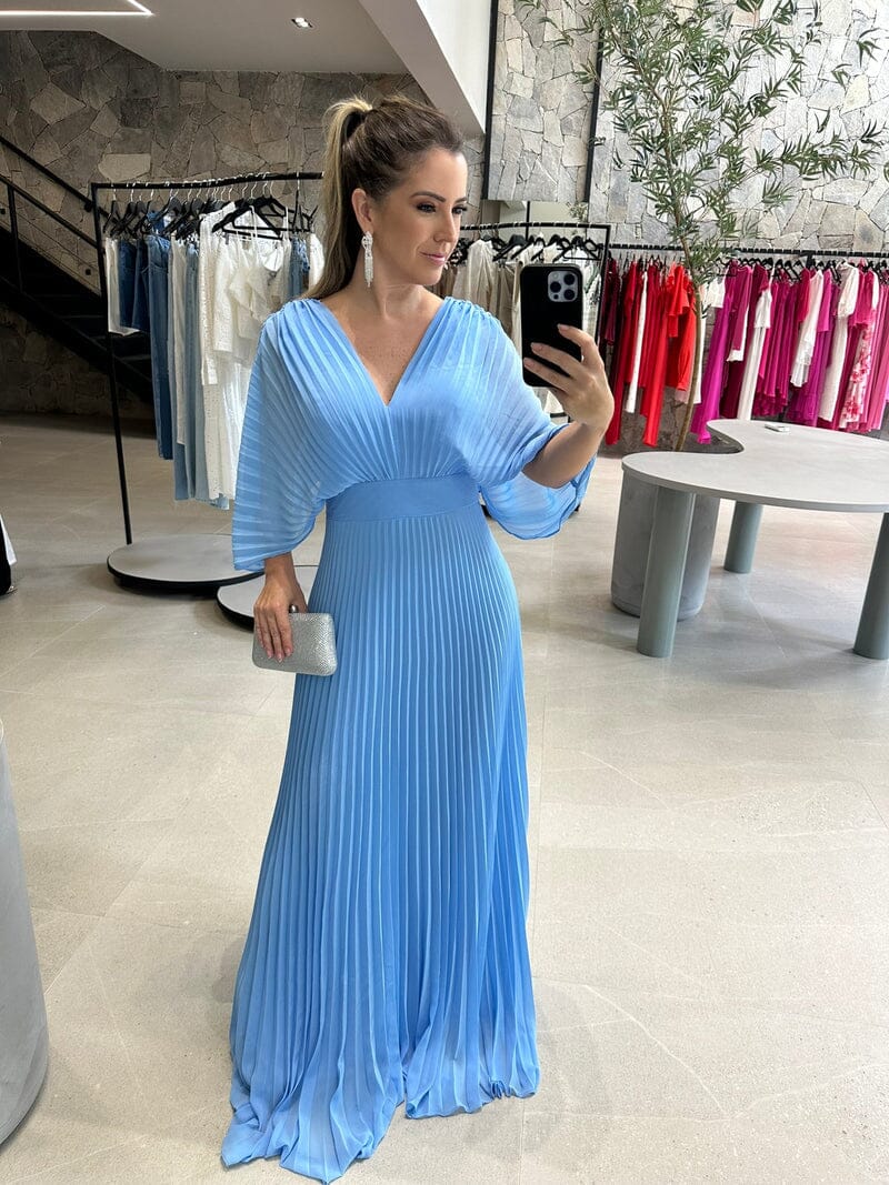 Vestido Amélie Plissé – Sofisticação em Movimento com Decote que Encanta FEMININO - ROUPAS - VESTIDO 6 Dm Stores Azul Claro 38
